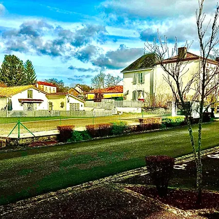 Gite Des Lavandes Oradour-Fanais Exterior foto